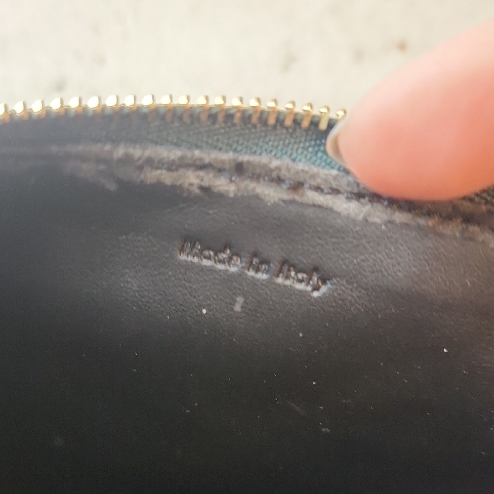 Authentic Celine Emerald Green Crossbody Bag - Picture 5 of 9